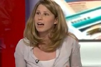 Twitter упростит подачу жалоб на троллей из-за обиженной феминистки