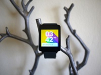 LG G Watch и Motorola Moto 360 получили обновление Android Wear 4.4W.1