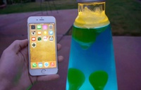Американец утопил золотой iPhone 6 в лавовой лампе