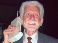 Hewlett-Packard пообещала смартфоны с накопителем объемом 100 000 ГБ