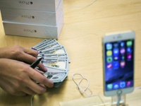 Apple iPhone 6 и 6 Plus стали самыми дорогими смартфонами 2014 года