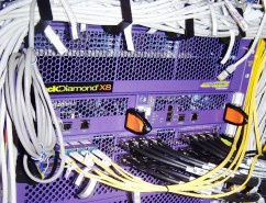 К каким точкам обмена трафиком подключаются украинские провайдеры