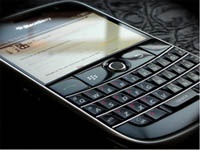 BlackBerry ищет союзников для борьбы с альянсом Apple и IBM