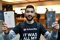 Стартовали продажи iPhone 8 и iPhone 8 Plus