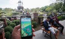 Полицейские завлекают преступников с помощью Pokémon Go