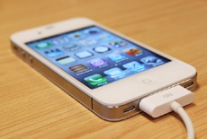 Хакеры сделали даунгрейд iPhone 4s с iOS 7.1 на iOS 5.1.1