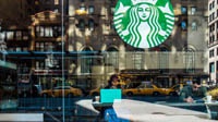 Starbucks выходит на рынок мобильных платежных систем