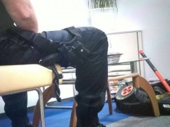 Фискалы изъяли серверы из редакции газеты "Вести"