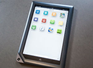 Barnes & Noble сохранит планшетный бизнес