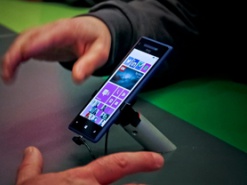 В сегменте смарфтонов на базе Windows Phone в лидеры вырвалась "восьмерка"