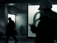 Смартфоны в общественных местах: что нормально, а что нет