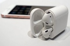 Партнер Apple по выпуску AirPods наращивает их производство