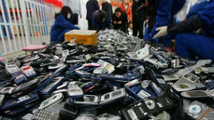 Ущерб мировой экономике от поддельных телефонов составляет 6 млрд долларов в год