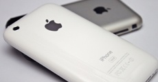 Почему iPhone 3G был худшим в истории