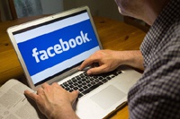 Власти Бельгии подали в суд на Facebook