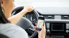 Почему приложения могут следить за нашим местоположением, когда это не требуется