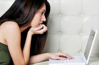 Как украинки в Интернете зарабатывают деньги на любвеобильных иностранцах