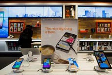 Мировой рынок мобильных телефонов достиг своего пика