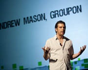 Как Джобса: основателя Groupon уволили из компании