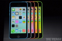 Apple представила два новых iPhone