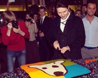 Дуров объяснил связь между продажей доли «ВКонтакте» и претензиями ФСБ