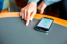 Технология FingerIO позволит гаджетам воспринимать жесты на расстоянии