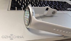 Опубликовано фото «умных» часов с круглым экраном, которые могут оказаться Apple Watch 2