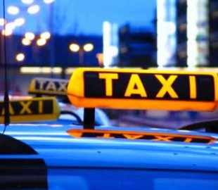 Заказать такси бизнес-класса теперь можно через Интернет