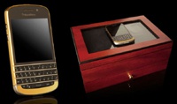 Британцы выпустили люксовую версию BlackBerry Q10 в золотом корпусе