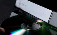 Sony продает PlayStation 4 себе в убыток