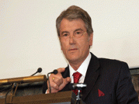 Президент Украины остался без Интернета