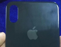 Фотография задней крышки iPhone 8