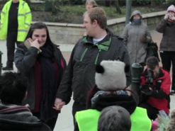 Поисковик помог мужчине сделать предложение