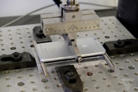 Apple пригласила журналистов в лабораторию попробовать согнуть iPhone 6