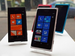 Nokia засудила HTC