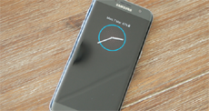 Функция всегда включенного экрана компании Samsung лишена важной опции