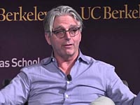 Бывший глава Electronic Arts рассказал, почему PS4 популярнее Xbox One