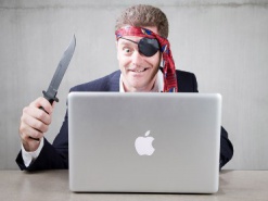 Сколько денег ежегодно «отдают» пиратским ресурсам рекламодатели