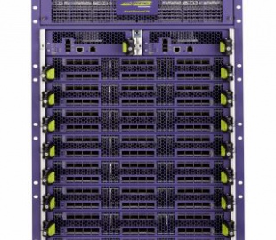 Лондонская точка обмена опередила UA-IX и стала использовать BlackDiamond X8