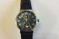 В Киеве сотрудник интернет-провайдера украл у клиента часы за 50 тысяч