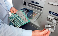 В Одессе судят мошенников, которые снимали деньги с чужих банковских карт