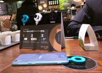 В лондонских магазинах заработали бесплатные точки беспроводной зарядки