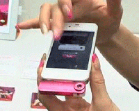 Первый в мире смартфон, передающий запахи