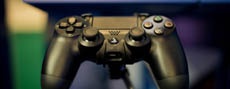 Кирпичная Sony: пользователи массово жалуются на «мертвые» PS4