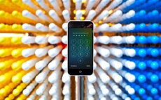 Apple грозит штраф в миллион евро за каждый неразблокированный iPhone