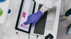 Анонсировано устройство, превращающее любой монитор в тачскрин