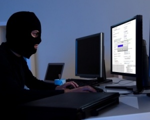 У розпал Євромайданів українські інтернет-ЗМІ масово атакують хакери