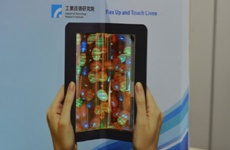 Учёные продемонстрировали новые прототипы гибких экранов OLED