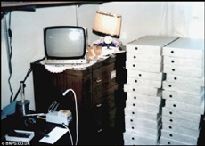 Стив Джобс сфотографировал первую партию компьютеров Apple в 1976 году