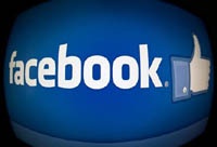 Facebook запустила новую опцию «общий альбом»